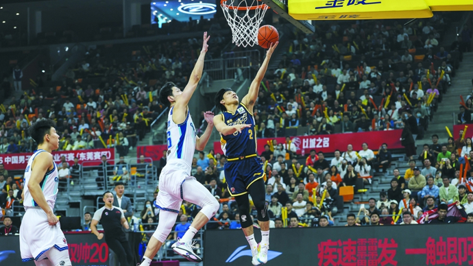 体育下注直播的CBA篮球比赛精彩画面