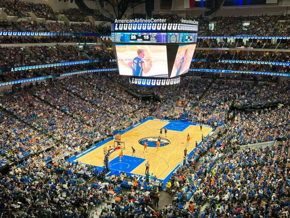 体育下注合作的NBA球馆内景